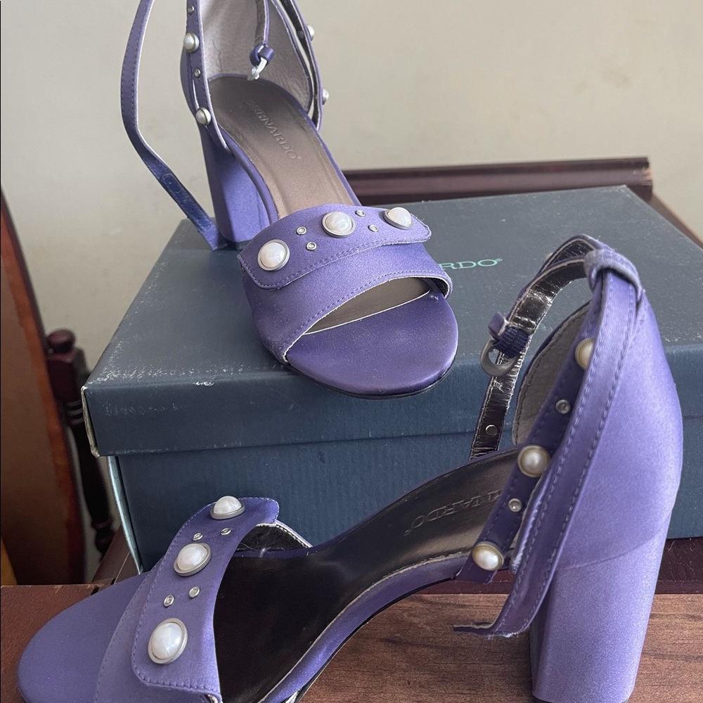 NIB Purple Bernardo Heels